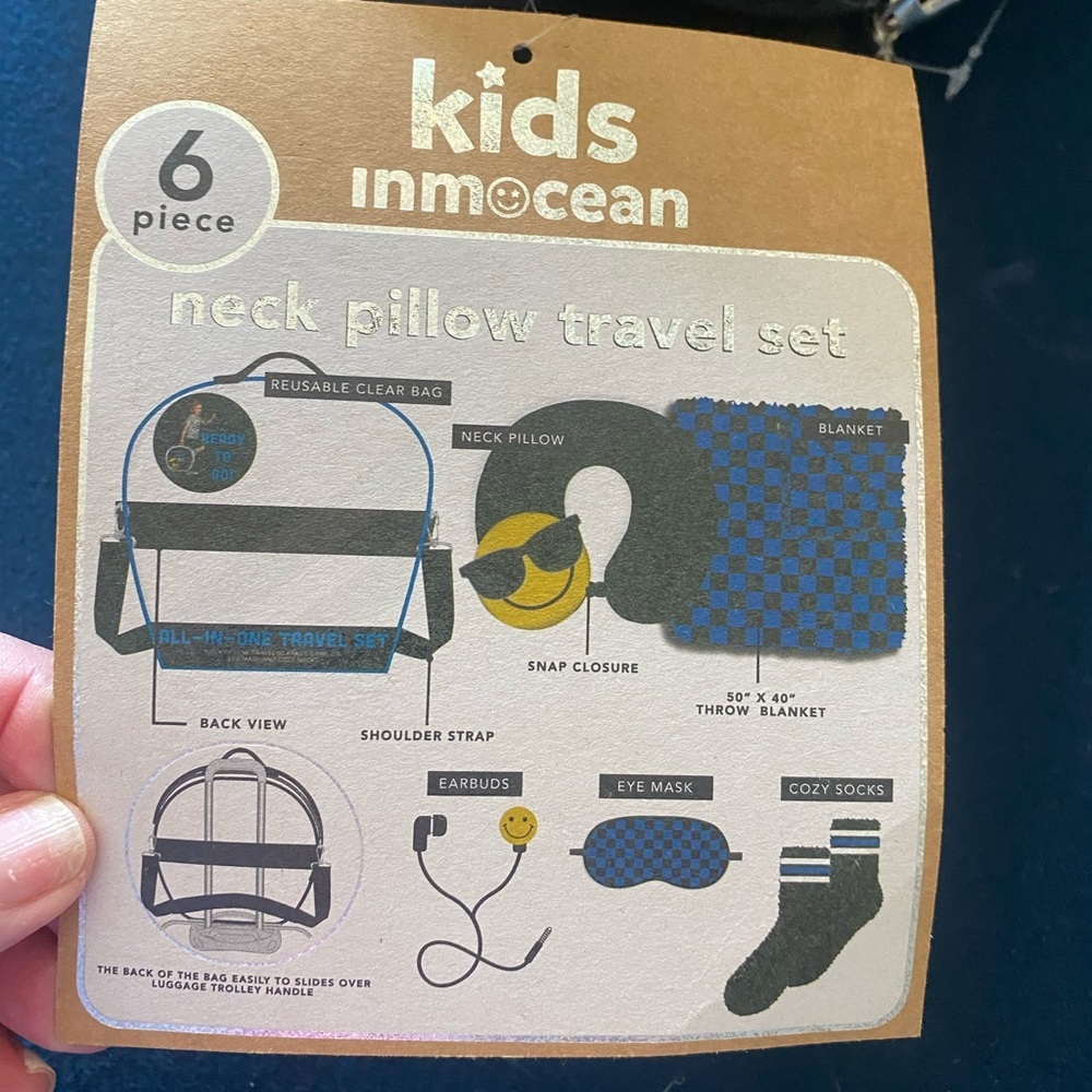 KIDS in MOCEAN all in one TRAVEL set! Unisex but listed under boys 😃